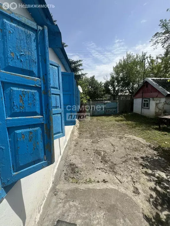Дом в Отрадненский район, Попутненское сельское поселение, станица ... - Фото 1