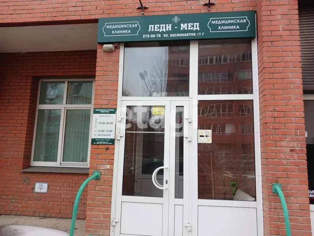 Офис в Красноярский край, Красноярск Северный мкр, ул. Космонавтов, ... - Фото 1