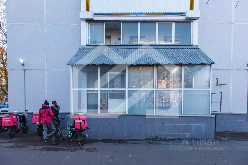 Помещение свободного назначения в Москва ул. Антонова-Овсеенко, 4 (210 ... - Фото 2