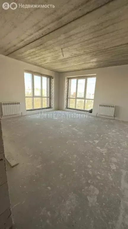 2-комнатная квартира: Смоленск, 2-я Киевская улица, 12 (72.2 м) - Фото 1