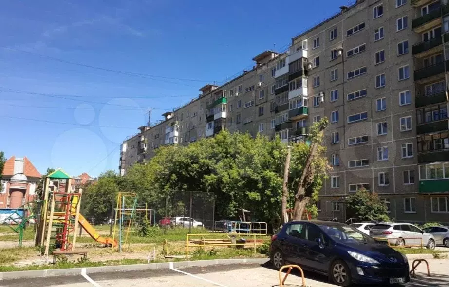 Комната 18 м в 2-к., 8/9 эт. - Фото 0