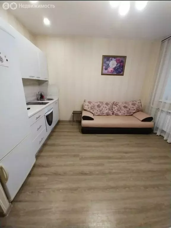 1-комнатная квартира: Кемерово, улица Серебряный Бор, 4 (32.5 м) - Фото 0