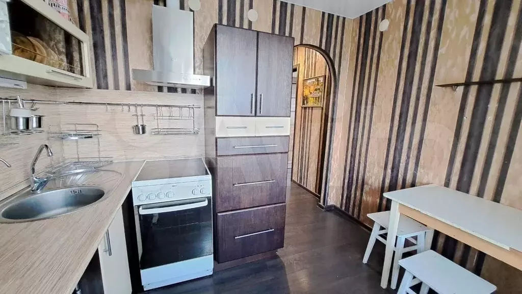 1-к. квартира, 37,3 м, 4/4 эт. - Фото 1