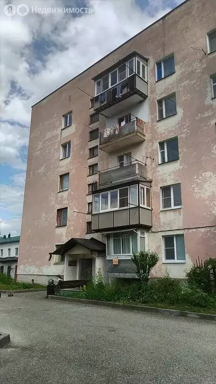 1-комнатная квартира: посёлок Звёздный, улица Ленина, 32 (49.8 м) - Фото 1