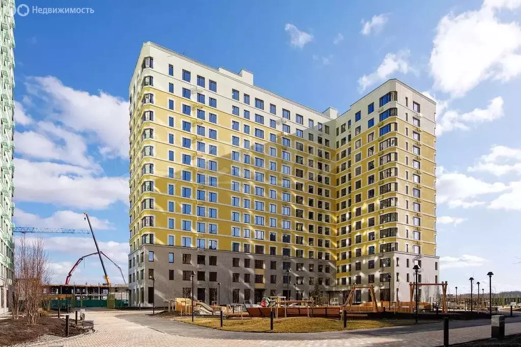 2-комнатная квартира: Тюмень, улица Эльвиры Федоровой, 1с1 (53 м) - Фото 1