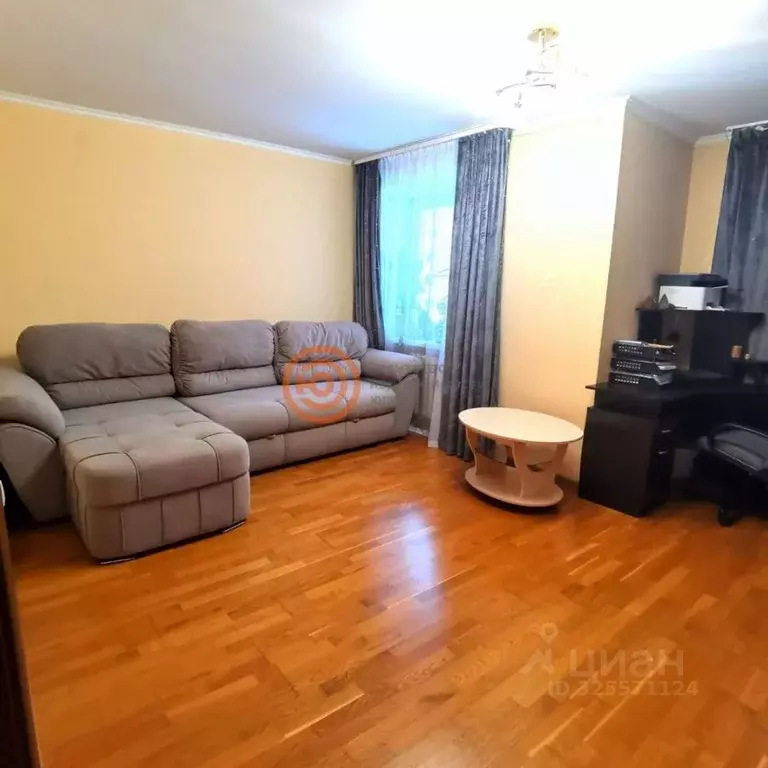 3-к кв. Тюменская область, Тюмень ул. Прокопия Артамонова, 9 (78.0 м) - Фото 1