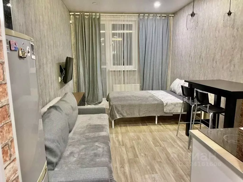 1-к кв. Татарстан, Казань Комсомольская ул., 2 (30.0 м) - Фото 2