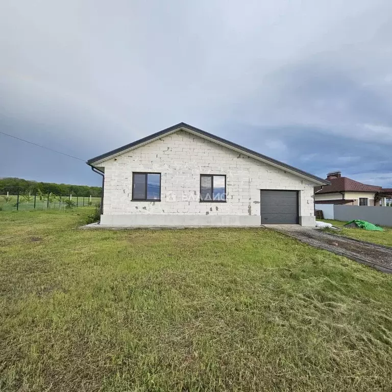 Дом в Белгородская область, Белгородский район, Разумное рп ул. ... - Фото 2