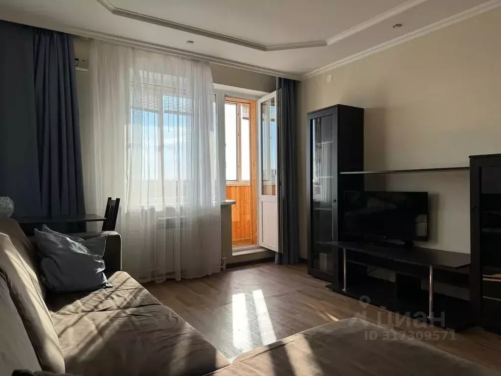 2-к кв. Татарстан, Казань ул. Академика Парина, 4 (50.0 м) - Фото 0