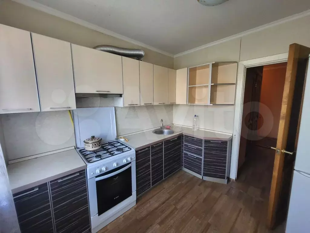 2-к. квартира, 63 м, 3/10 эт. - Фото 0