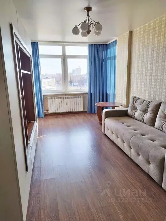 1-к кв. Иркутская область, Иркутск ул. Полины Осипенко, 11 (42.0 м) - Фото 0