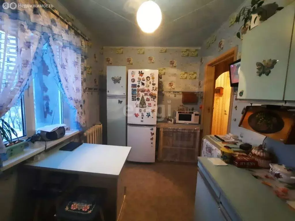 3-комнатная квартира: Алапаевск, улица Чапаева, 26 (70.3 м) - Фото 1