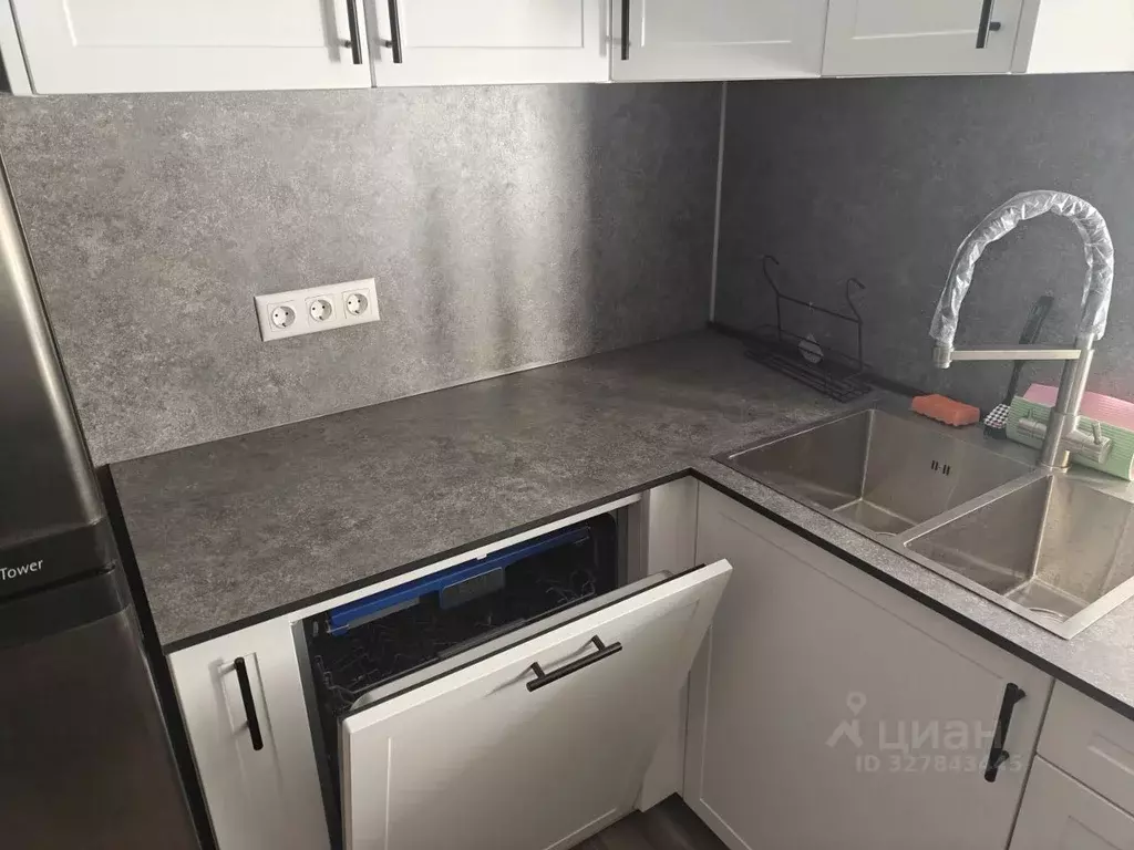 3-к кв. Москва ул. Академика Королева, 1 (80.0 м) - Фото 1