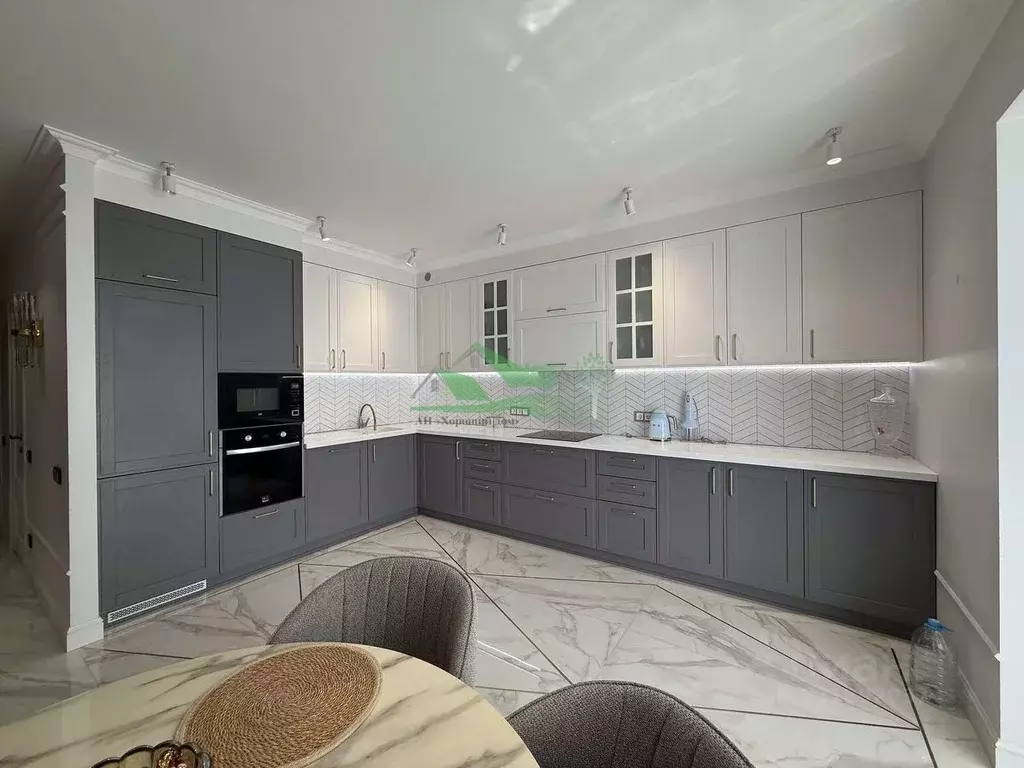 3-к кв. Белгородская область, Белгород ул. Горького, 54Б (98.8 м) - Фото 2