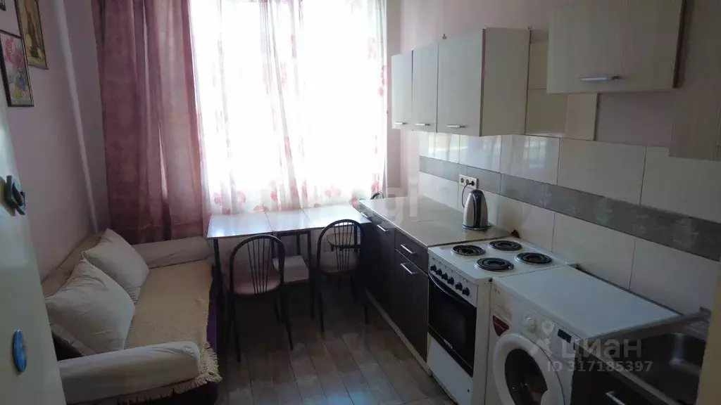 2-к кв. Краснодарский край, Горячий Ключ ул. Ярославского, 132Ск3 ... - Фото 0