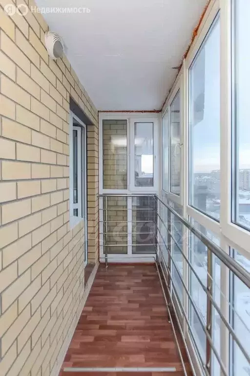 Квартира-студия: Тюмень, микрорайон Мыс, Судоремонтная улица, 29 (27.8 ... - Фото 0