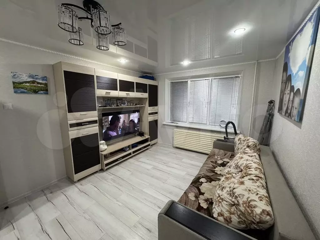 4-к. квартира, 71 м, 1/9 эт. - Фото 0