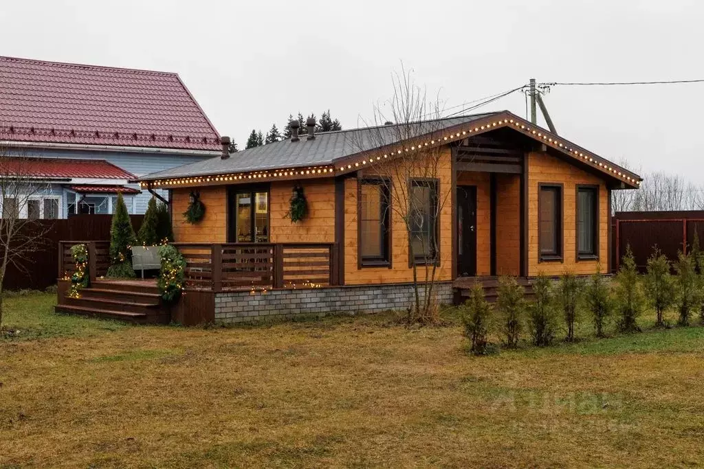 Дом в Ленинградская область, Гатчинский муниципальный округ, пос. ... - Фото 1