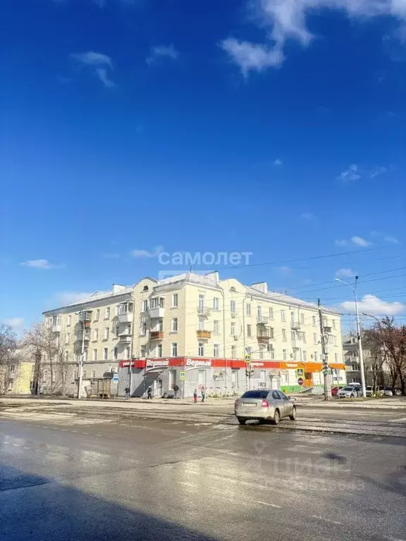3-к кв. Свердловская область, Екатеринбург ул. Кировградская, 70 (65.0 ... - Фото 1