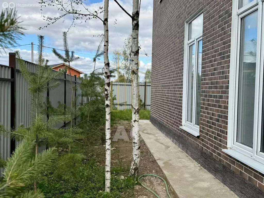 Дом в Московская область, городской округ Красногорск, деревня ... - Фото 1