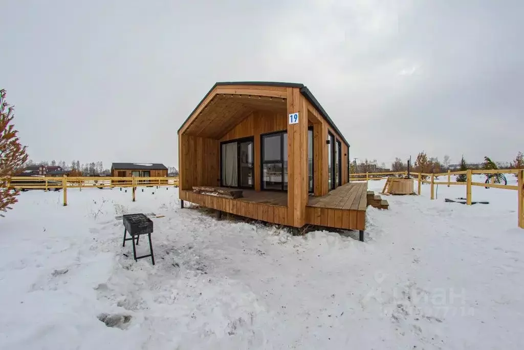 Дом в Саратовская область, Хвалынск ул. Российской Республики, 1Я/1 ... - Фото 0