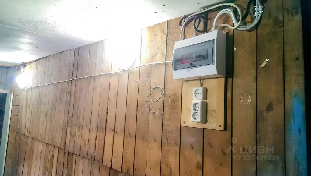 Гараж в Санкт-Петербург Кронштадтская ул., 19 (18 м) - Фото 2