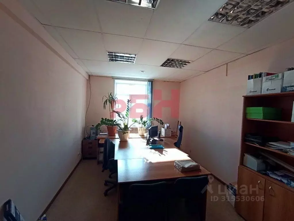 Офис в Курганская область, Курган ул. Куйбышева, 35 (42 м) - Фото 0