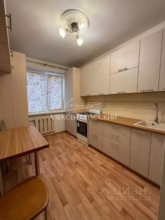 3-к кв. Нижегородская область, Нижний Новгород Ижорская ул., 48 (64.5 ... - Фото 1