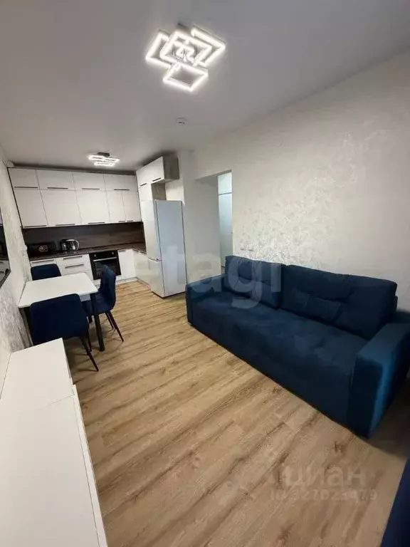 2-к кв. Красноярский край, Красноярск ул. Авиаторов, 18 (35.0 м) - Фото 1