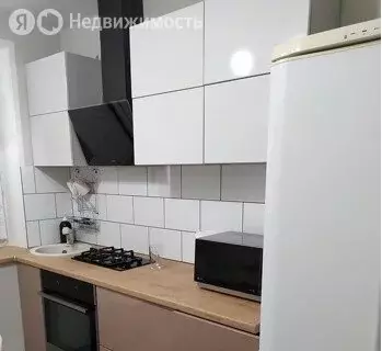 3-комнатная квартира: Мурманск, жилой район Росляково, Советская ... - Фото 1