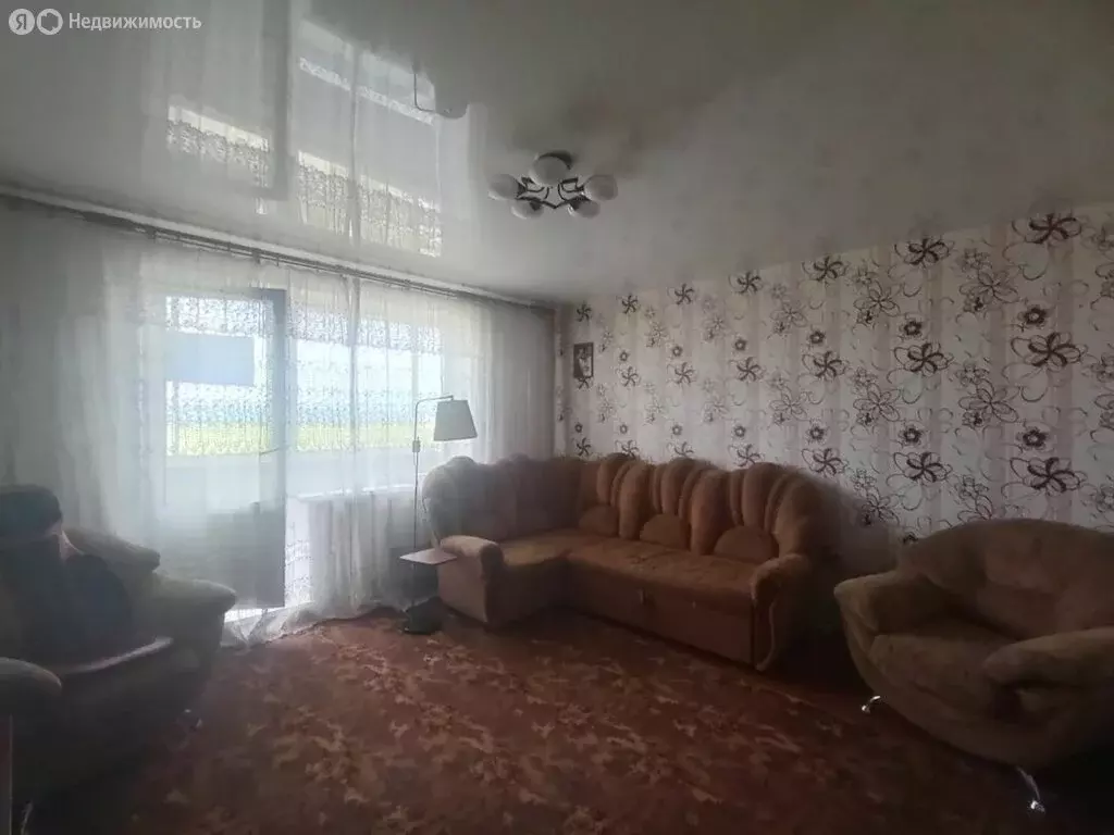 2-комнатная квартира: Мыски, посёлок Ключевой, 4-й квартал, 6 (52.4 м) - Фото 1