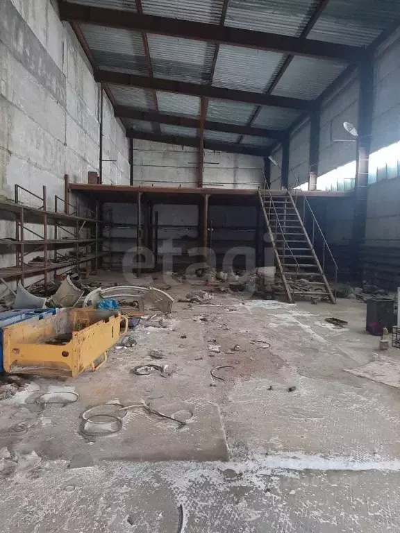 Склад в Ямало-Ненецкий АО, Новый Уренгой Таежная ул., 203/3 (387 м) - Фото 1