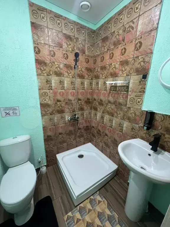 Комната 15 м, 1/3 эт. - Фото 1