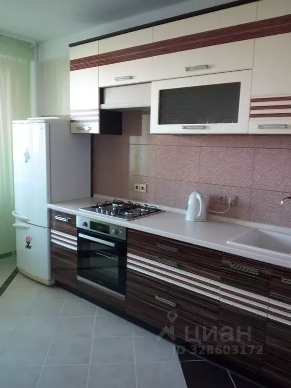 2-к кв. Новгородская область, Великий Новгород Псковская ул., 56 (66.0 ... - Фото 1