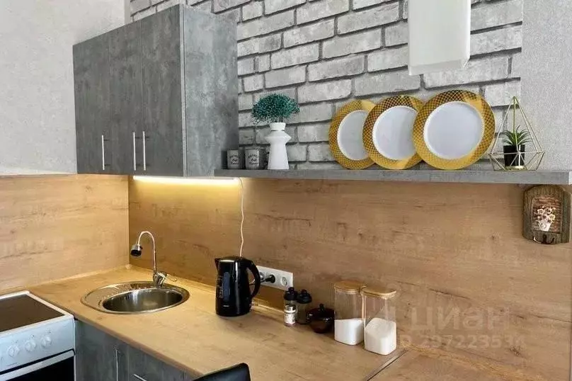 2-к кв. Приморский край, Уссурийск ул. Александра Францева, 9 (35.0 м) - Фото 2