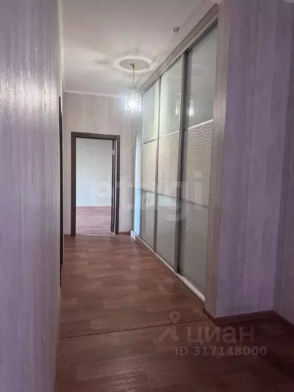 3-к кв. Курская область, Курск просп. Анатолия Дериглазова, 15 (107.8 ... - Фото 0