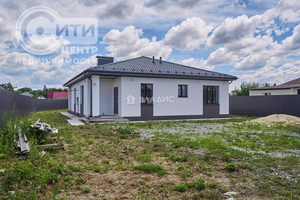 Дом в Воронежская область, с. Новая Усмань ул. Кирова, 25 (147 м) - Фото 1