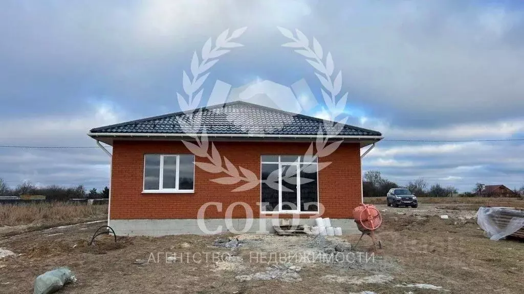 Дом в Калужская область, Калуга городской округ, д. Яглово ул. ... - Фото 1