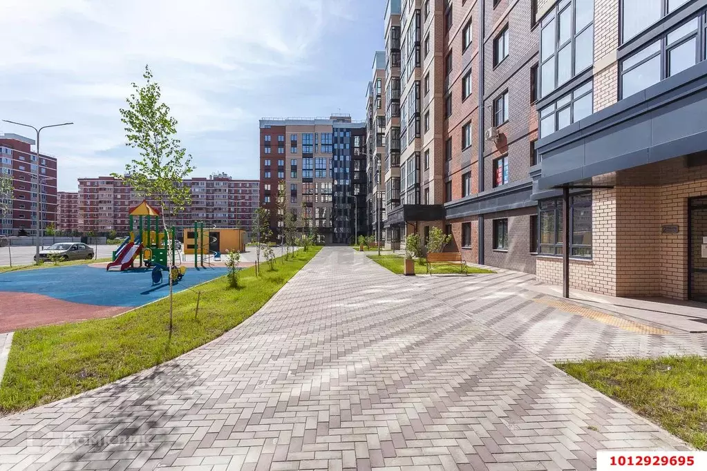 Продаётся 2-к квартира, 56.6 м - Фото 0