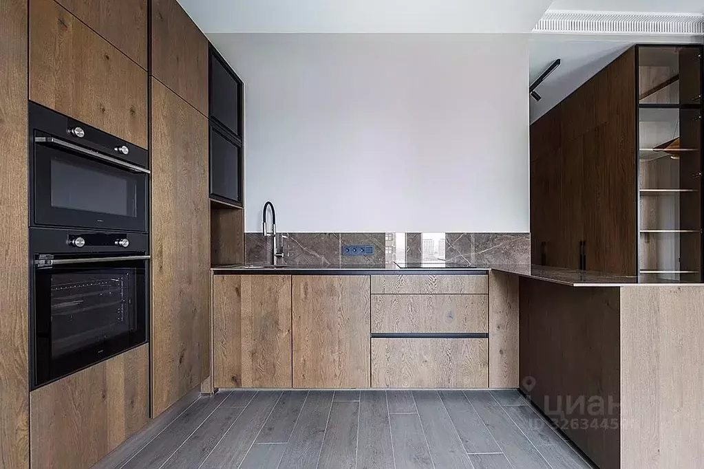 1-к кв. Москва ул. Усачева, 11И (70.3 м) - Фото 1