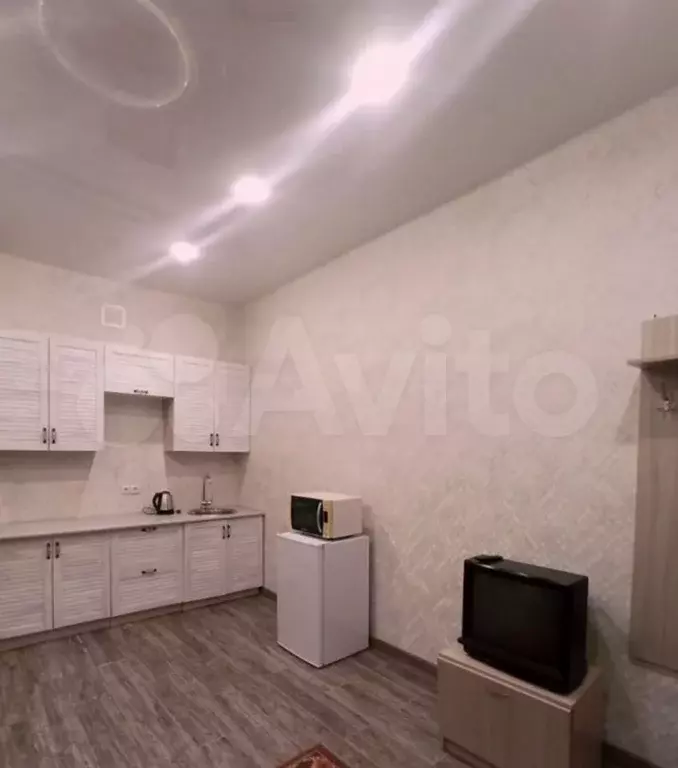 Апартаменты-студия, 13,9 м, 3/3 эт. - Фото 0