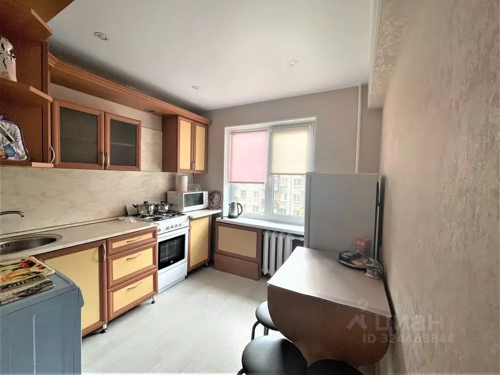 3-к кв. Вологодская область, Череповец Устюженская ул., 18 (58.8 м) - Фото 1