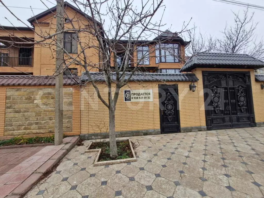 Дом в Дагестан, Махачкала ул. Урахинская, 11 (190 м) - Фото 1