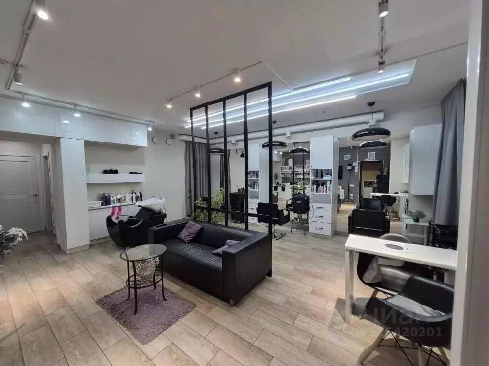 Помещение свободного назначения в Иркутская область, Иркутск ул. ... - Фото 1