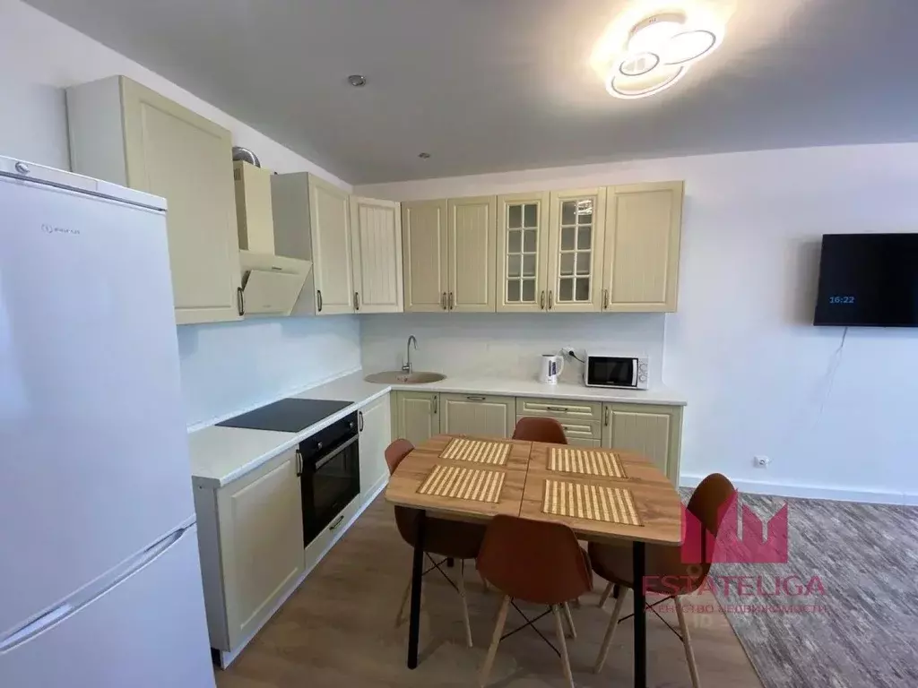 2-к кв. Москва Очаковское ш., 5к1 (65.0 м) - Фото 1