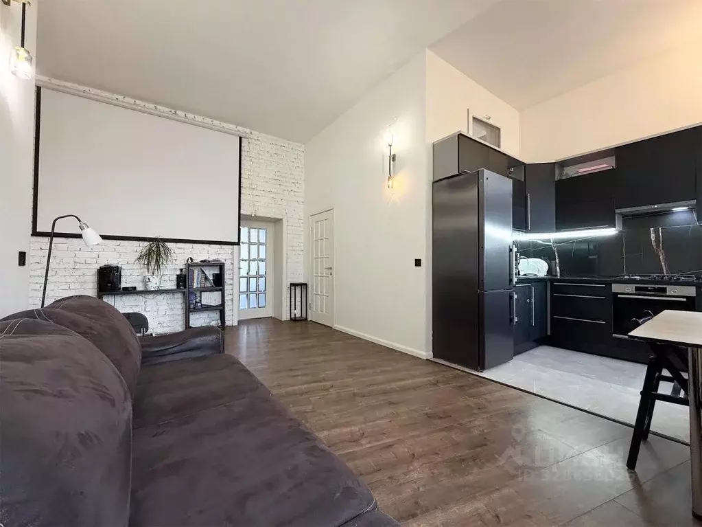 2-к кв. Санкт-Петербург Кондратьевский просп., 42 (72.5 м) - Фото 1