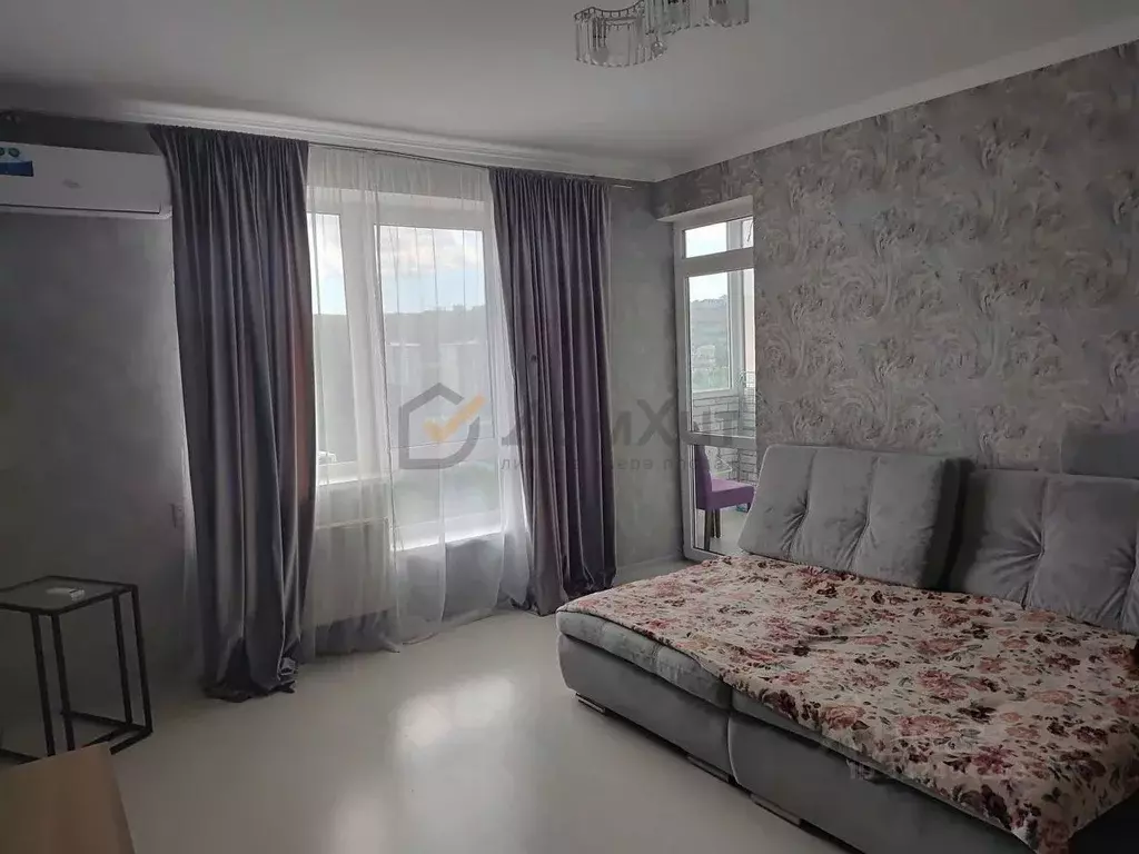 2-к кв. Крым, Симферополь ул. Генерала Родионова, 3В (55.7 м) - Фото 1