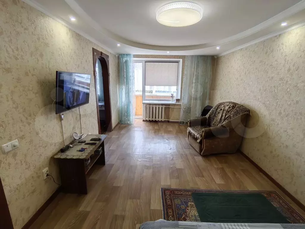 1-к. квартира, 32 м, 2/5 эт. - Фото 0