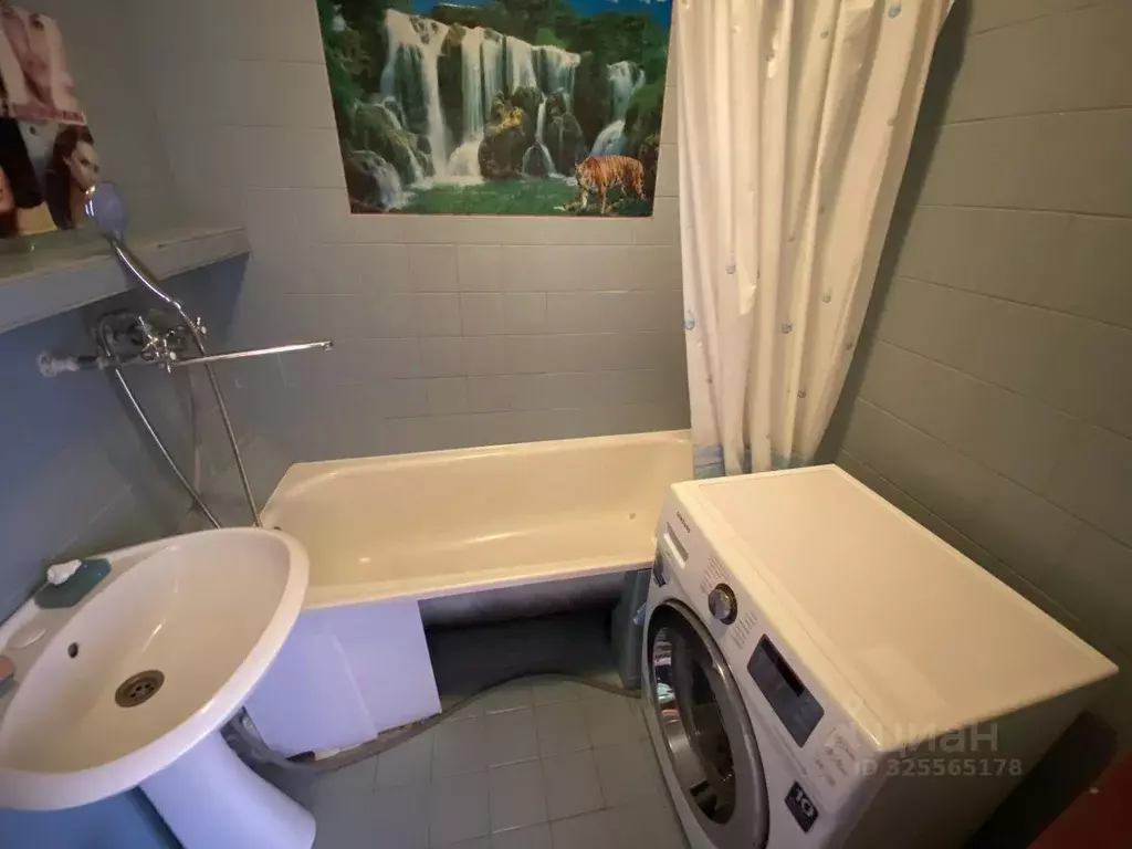 2-к кв. Белгородская область, Белгород ул. Шаландина, 17 (55.0 м) - Фото 1