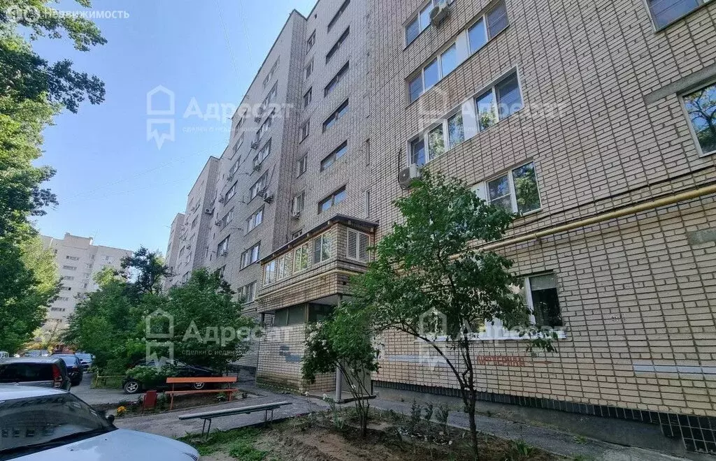 4-комнатная квартира: Волгоград, Рионская улица, 5 (71.5 м) - Фото 1